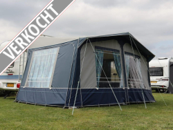 Hobby De Luxe 400 SB