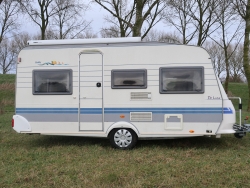 Hobby De Luxe 450 UF