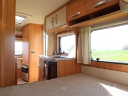 Eriba Nova Light 450