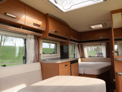 Knaus Sport 450 FU