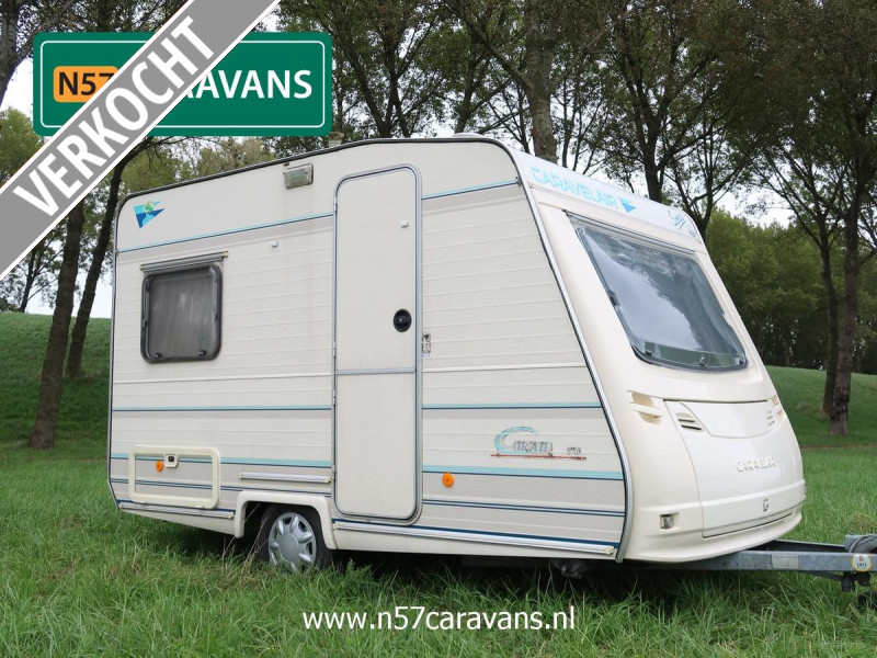 Caravelair Coral 330