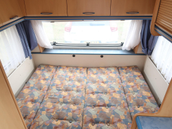Hobby De Luxe 400 SB