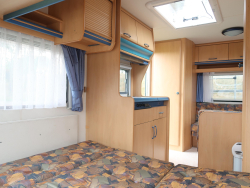 Hobby De Luxe 400 SB