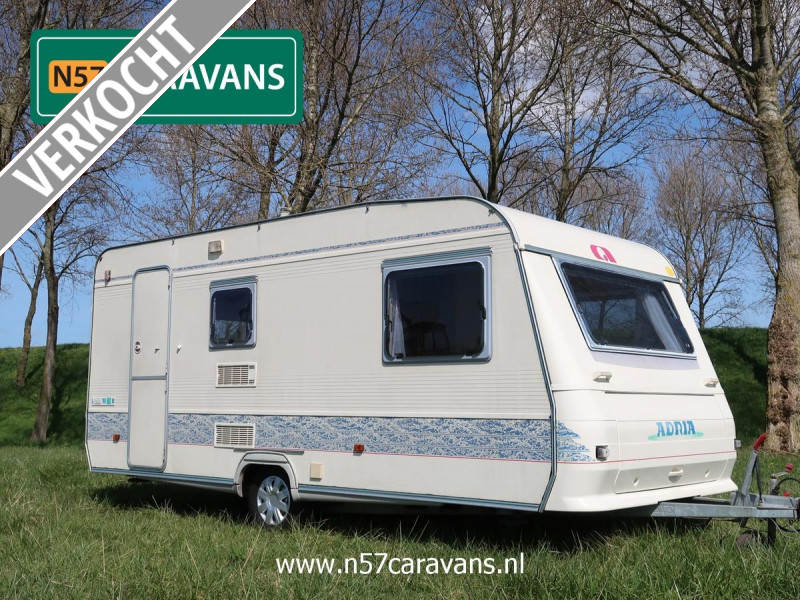 Adria Unica B 462 DS